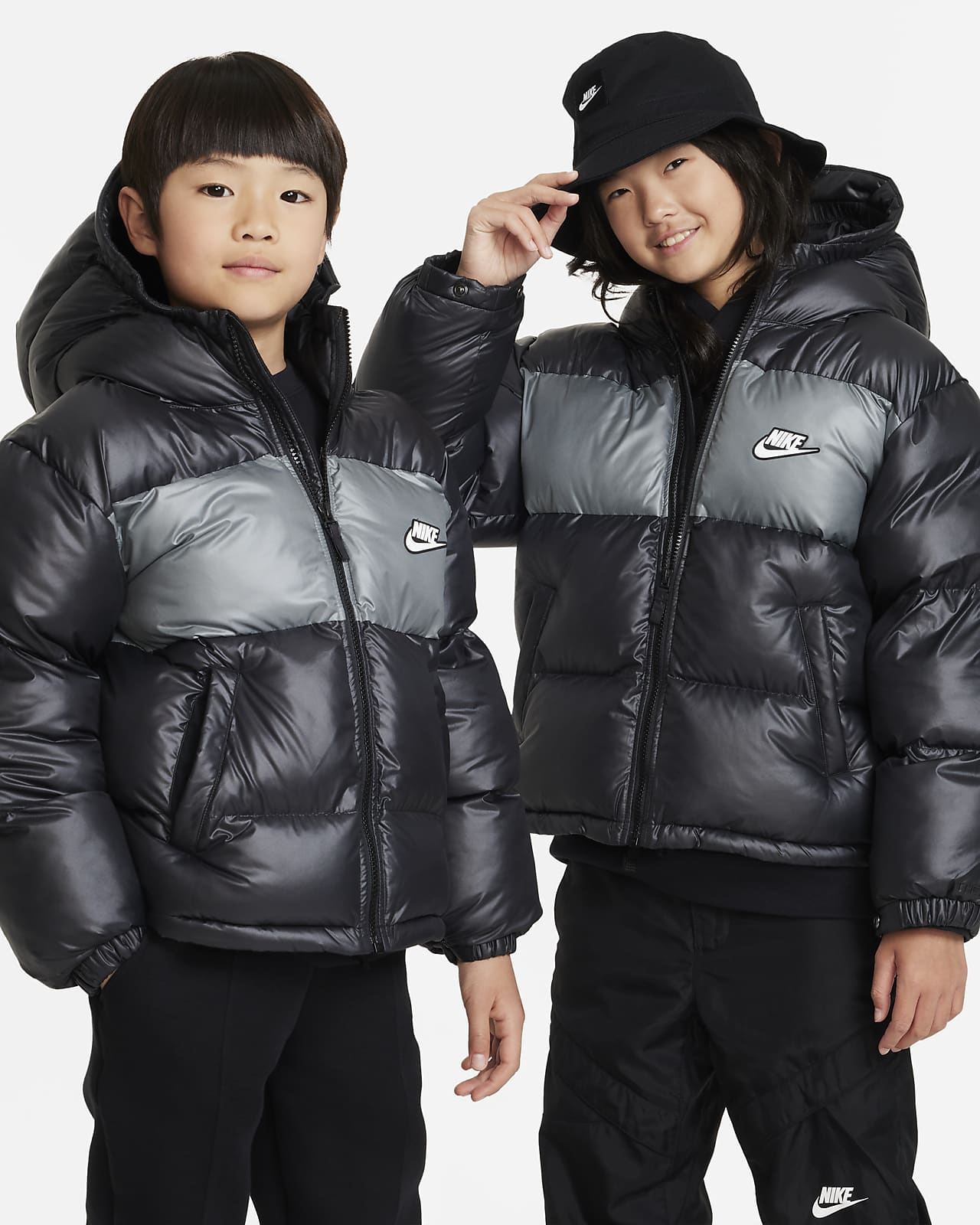 Nike Sportswear Heavyweight Synthetic Fill EasyOn Big Kids' Therma-FIT Repel Loose Hooded Jacket