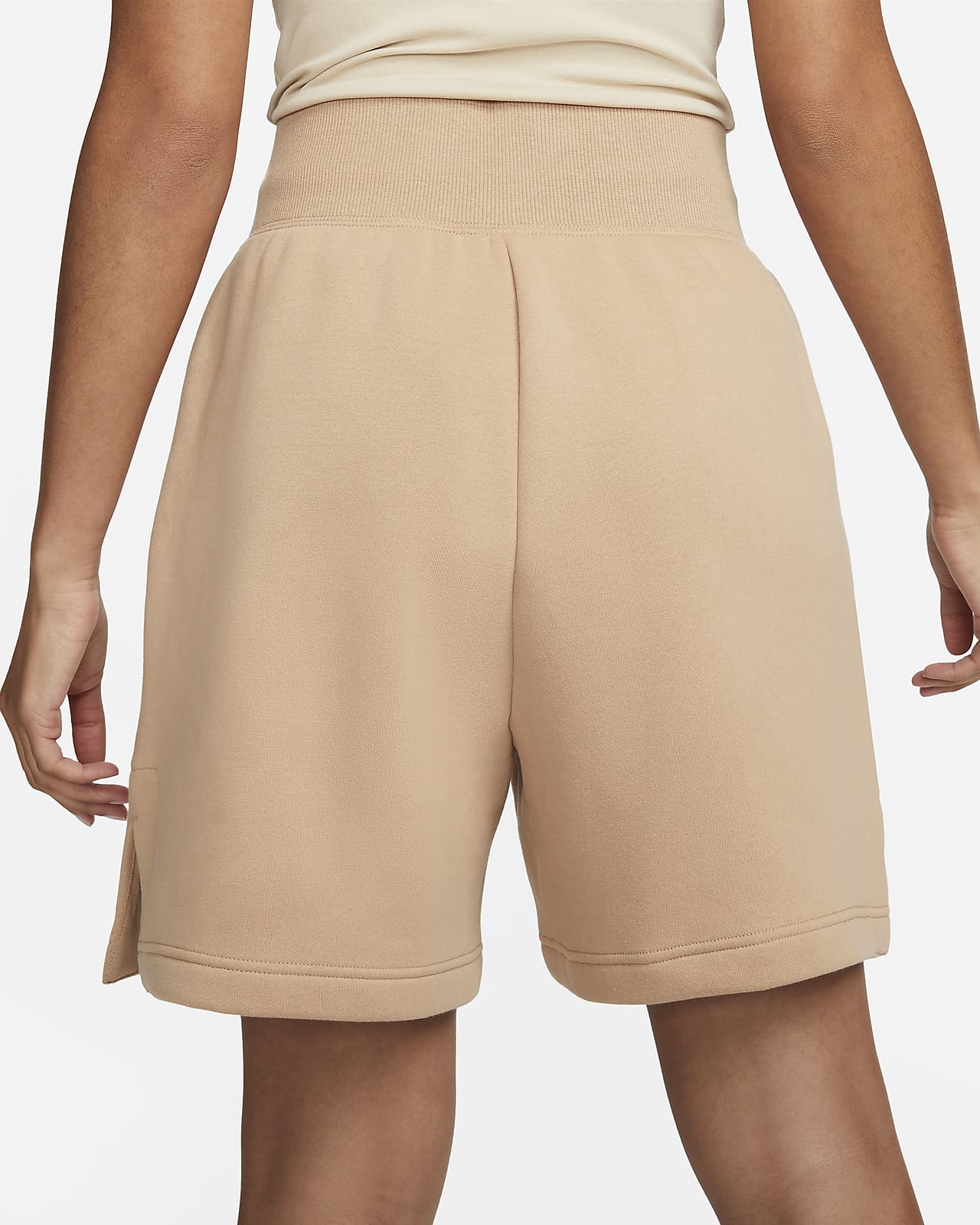 High-Waisted Loose-Fit Shorts. Nike 