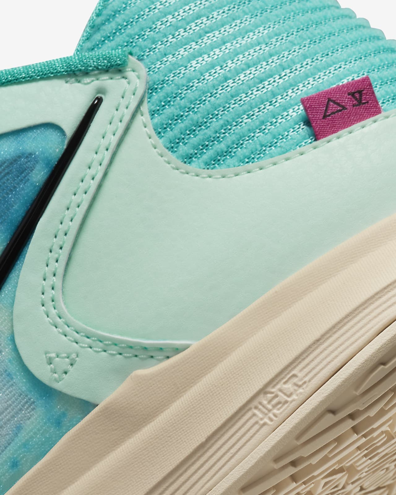 Kyrie Low 5 Community 