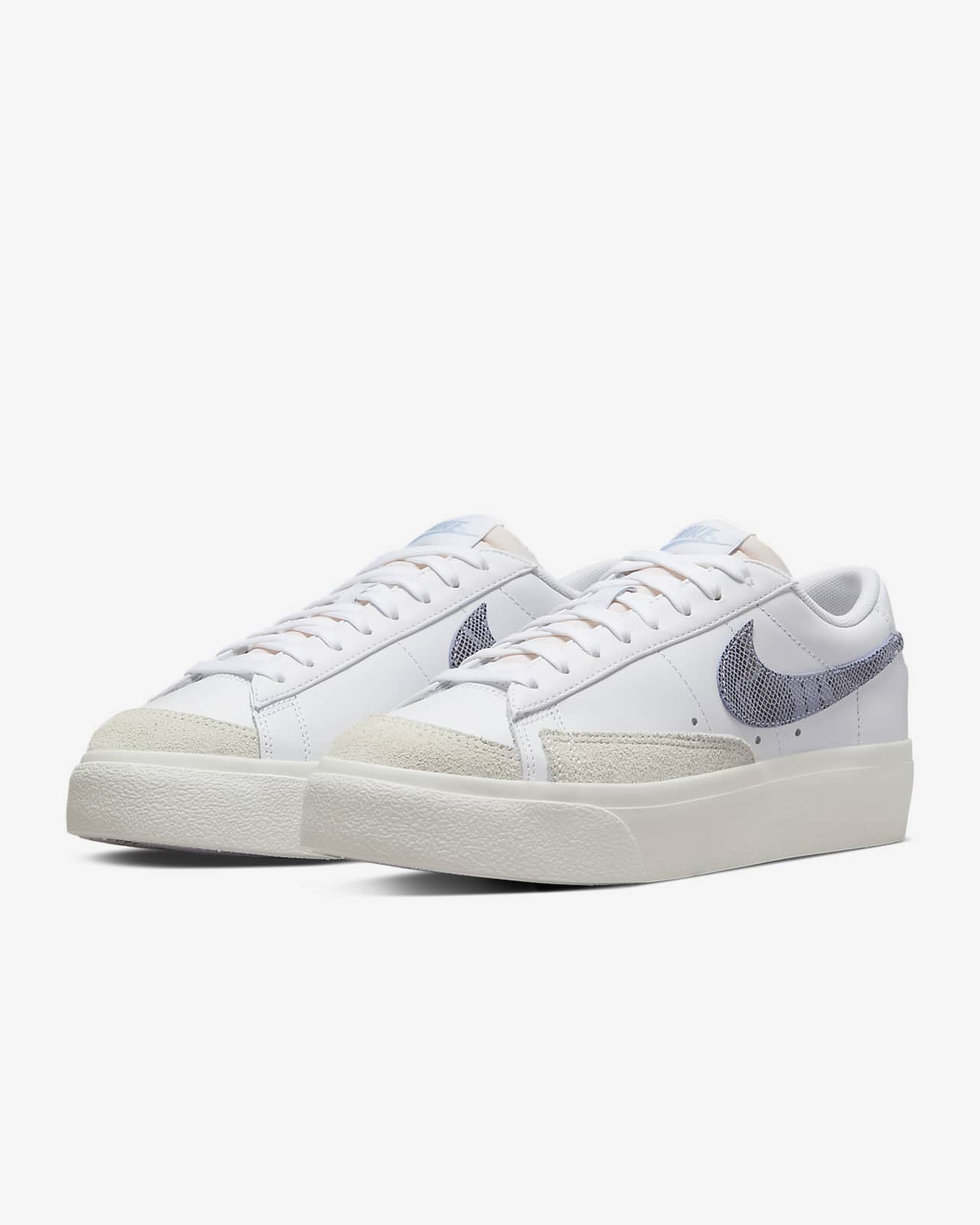 Scarpa Nike Blazer Low Platform – Donna. Nike IT