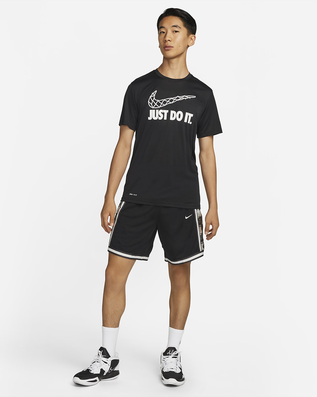 nike basketball shorts outfit