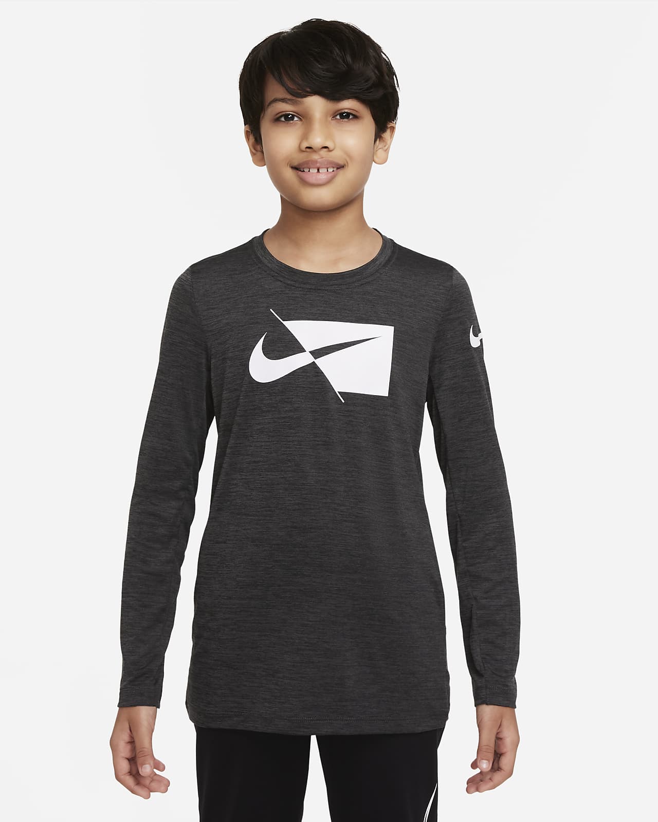 Nike Dri-FIT Older Kids' (Boys') Long-Sleeve Training Top