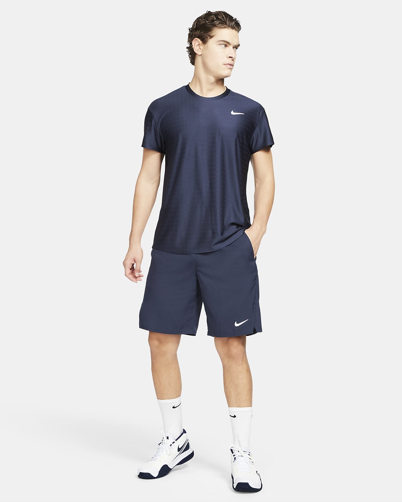 NikeCourt Dri-FIT Victory Tennisshorts van 23 cm voor heren. Nike BE