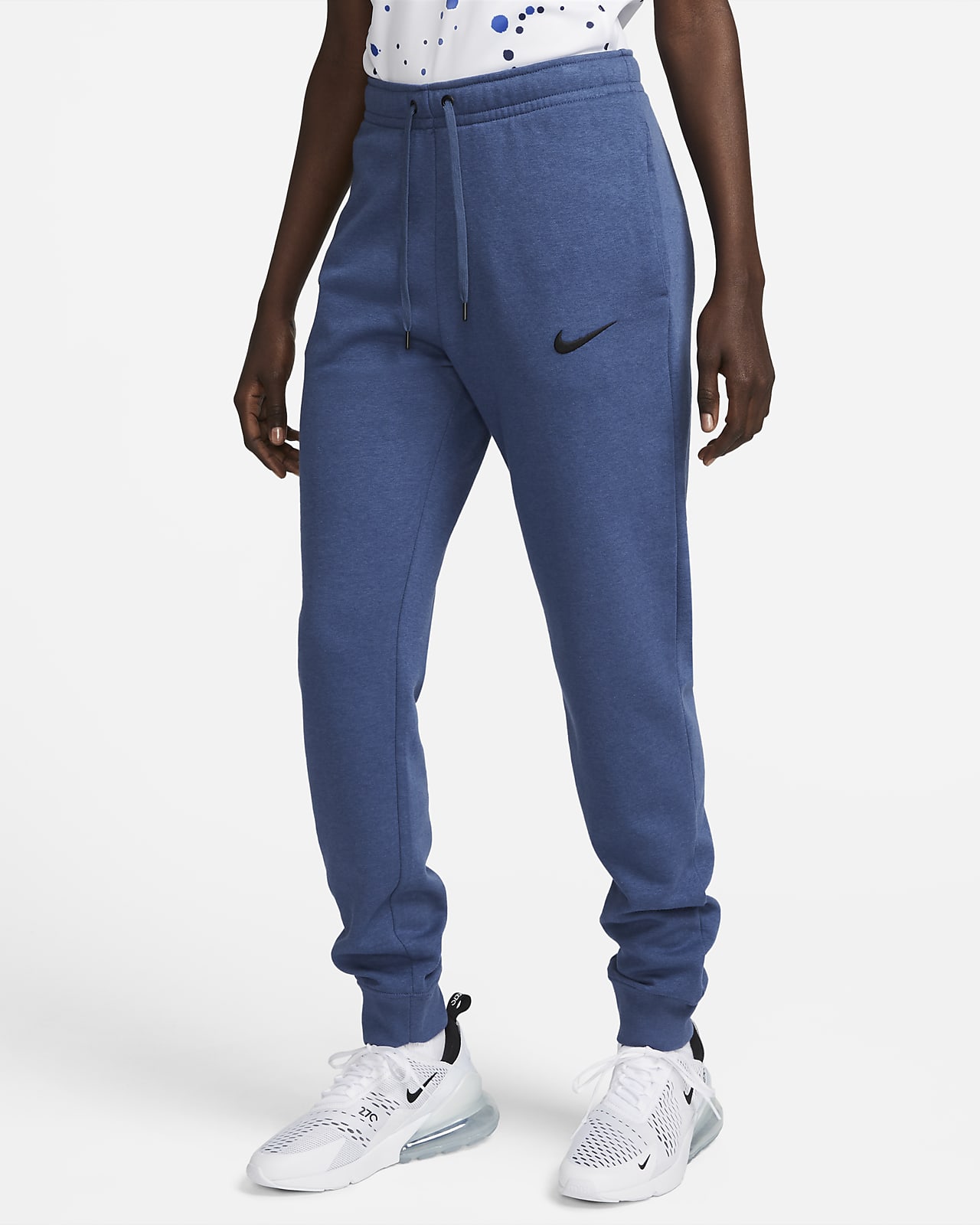 U.S. Club Fleece Women's Nike Mid-Rise Pants. Nike.com
