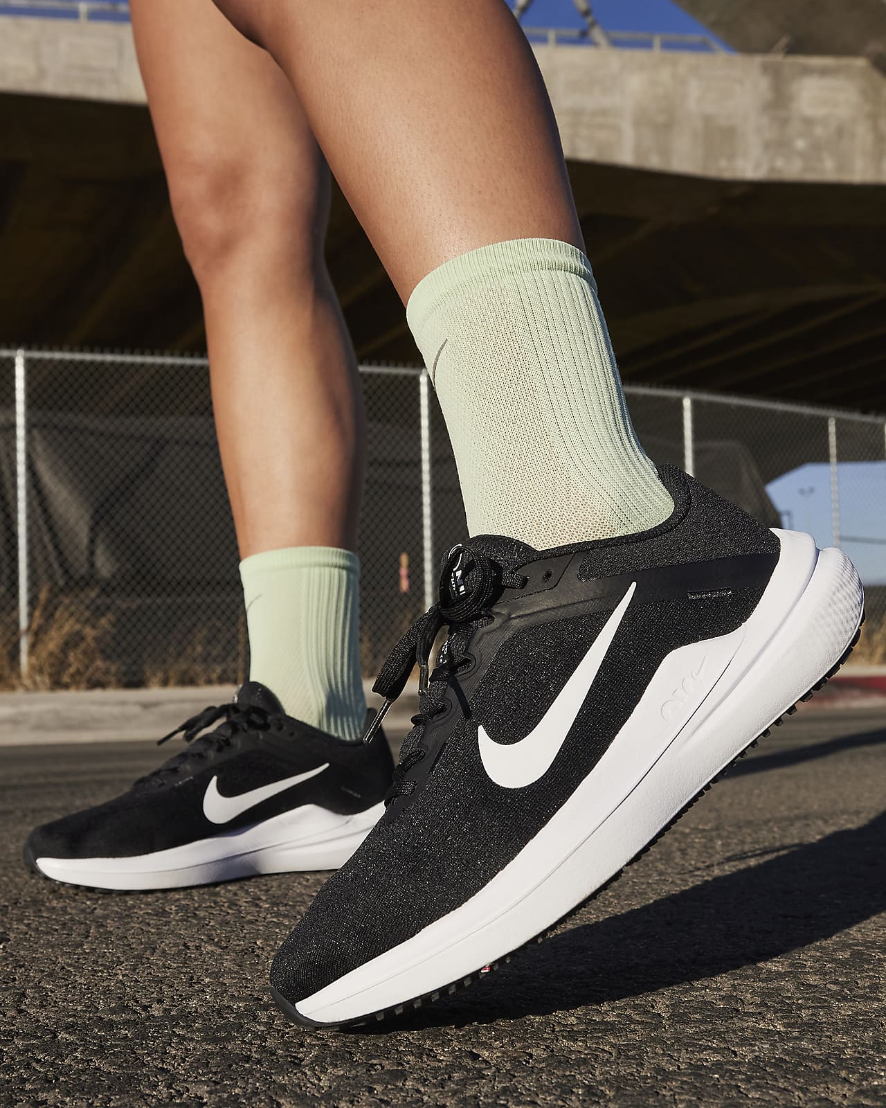 Calzado de running en carretera para mujer Nike Revolution 5