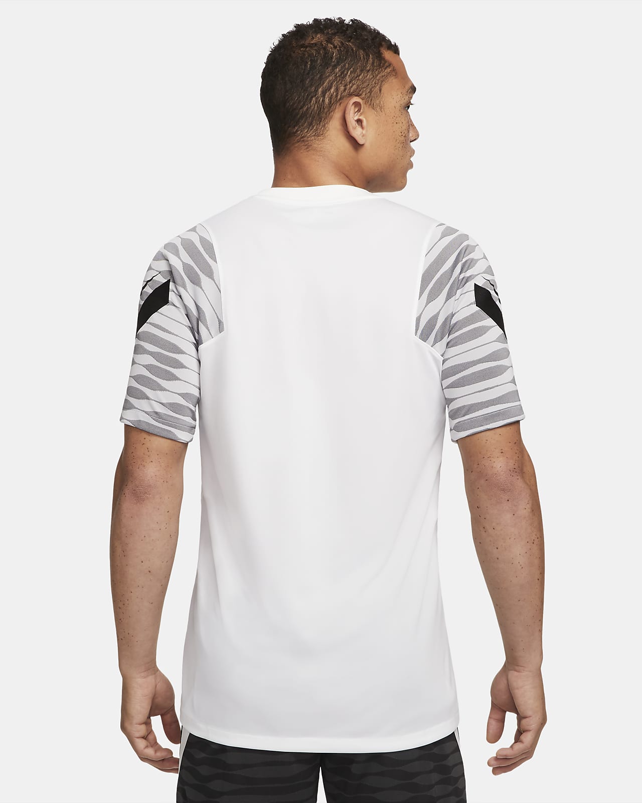 t shirt nike dri fit strike
