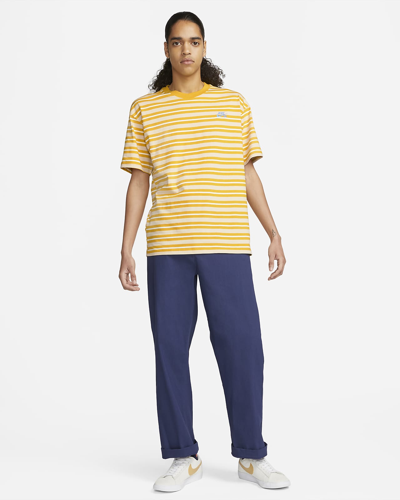 Nike SB Striped Skate T-Shirt. Nike LU