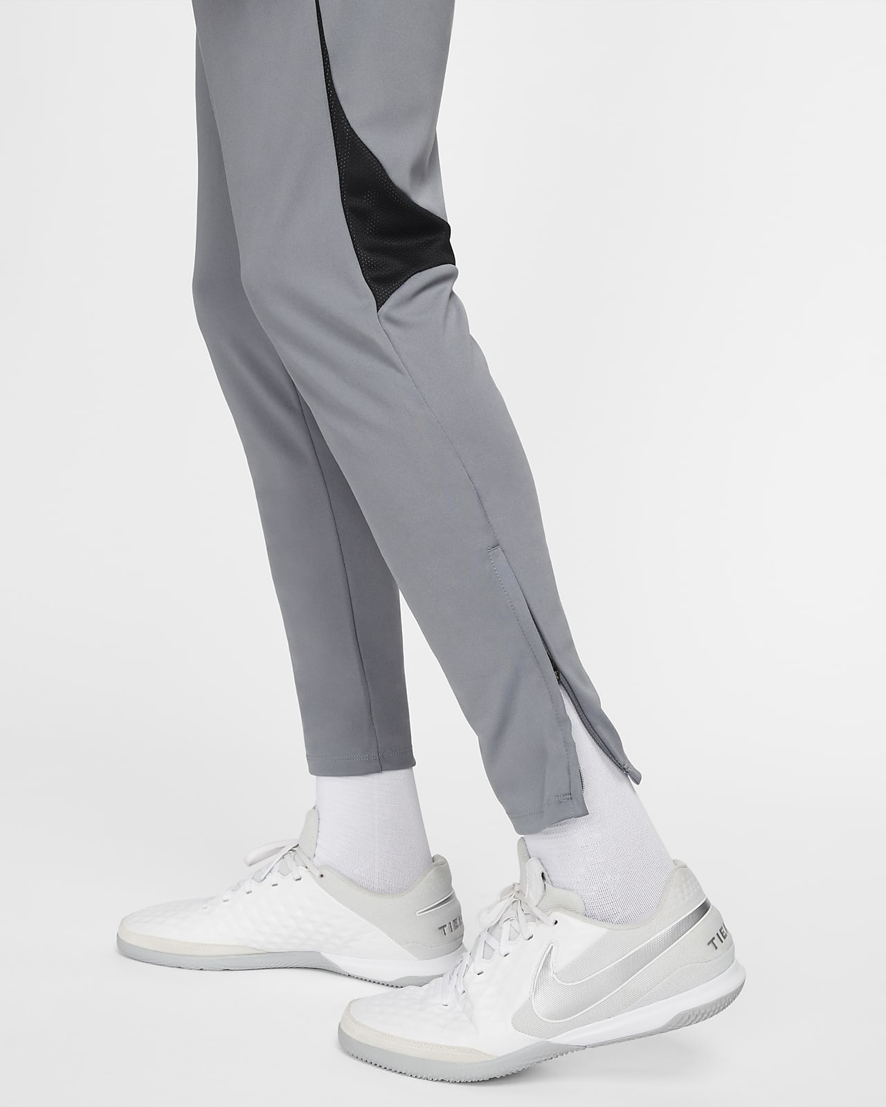 Nike Dri-FIT Academy Pro. Nike 