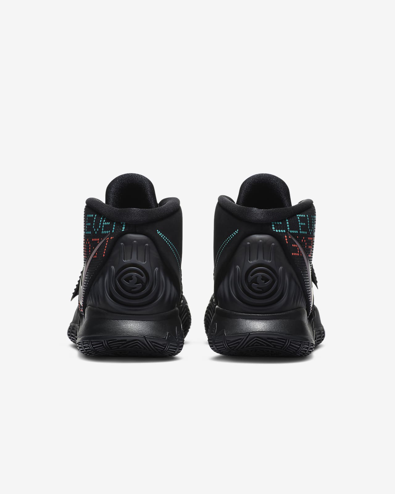 kyrie all black shoes