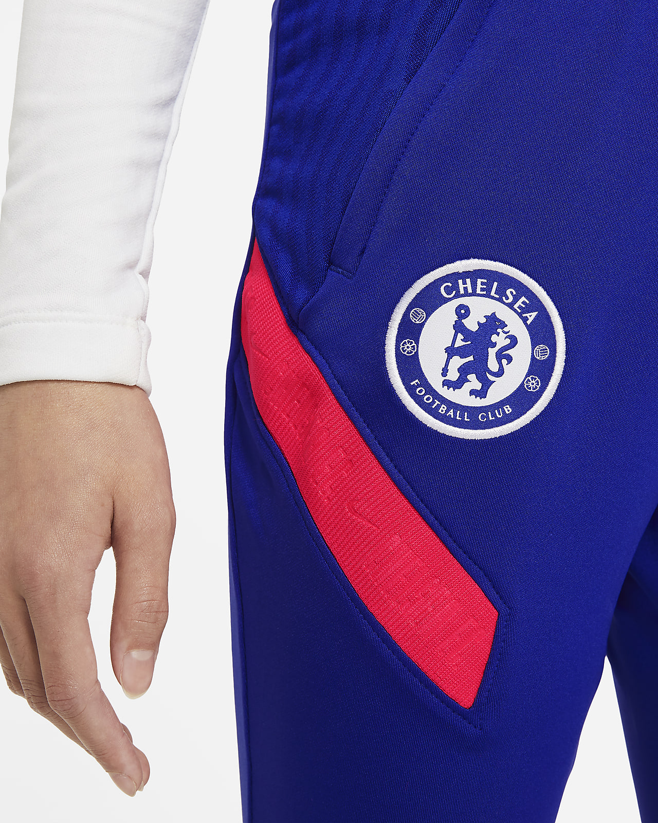 chelsea strike pants