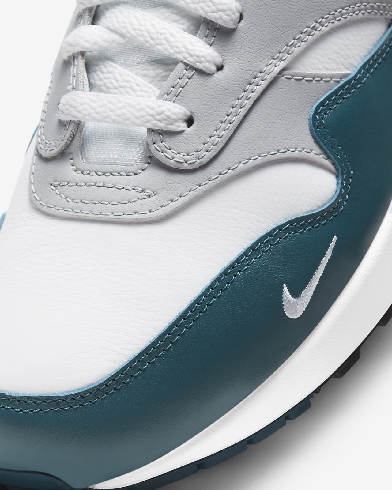 Nike公式 ナイキ エア マックス 1 Lv8 メンズシューズ オンラインストア 通販サイト