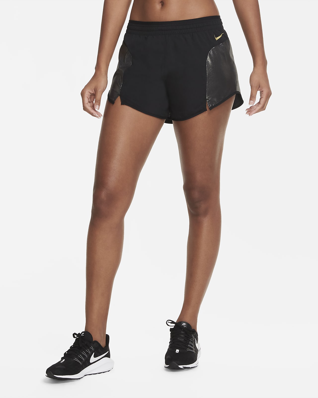 nike icon clash tempo shorts