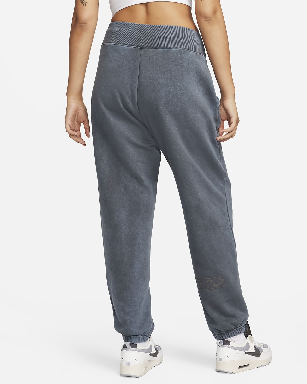 Nike Sportswear Phoenix Fleece Women's High-Waisted Pants.