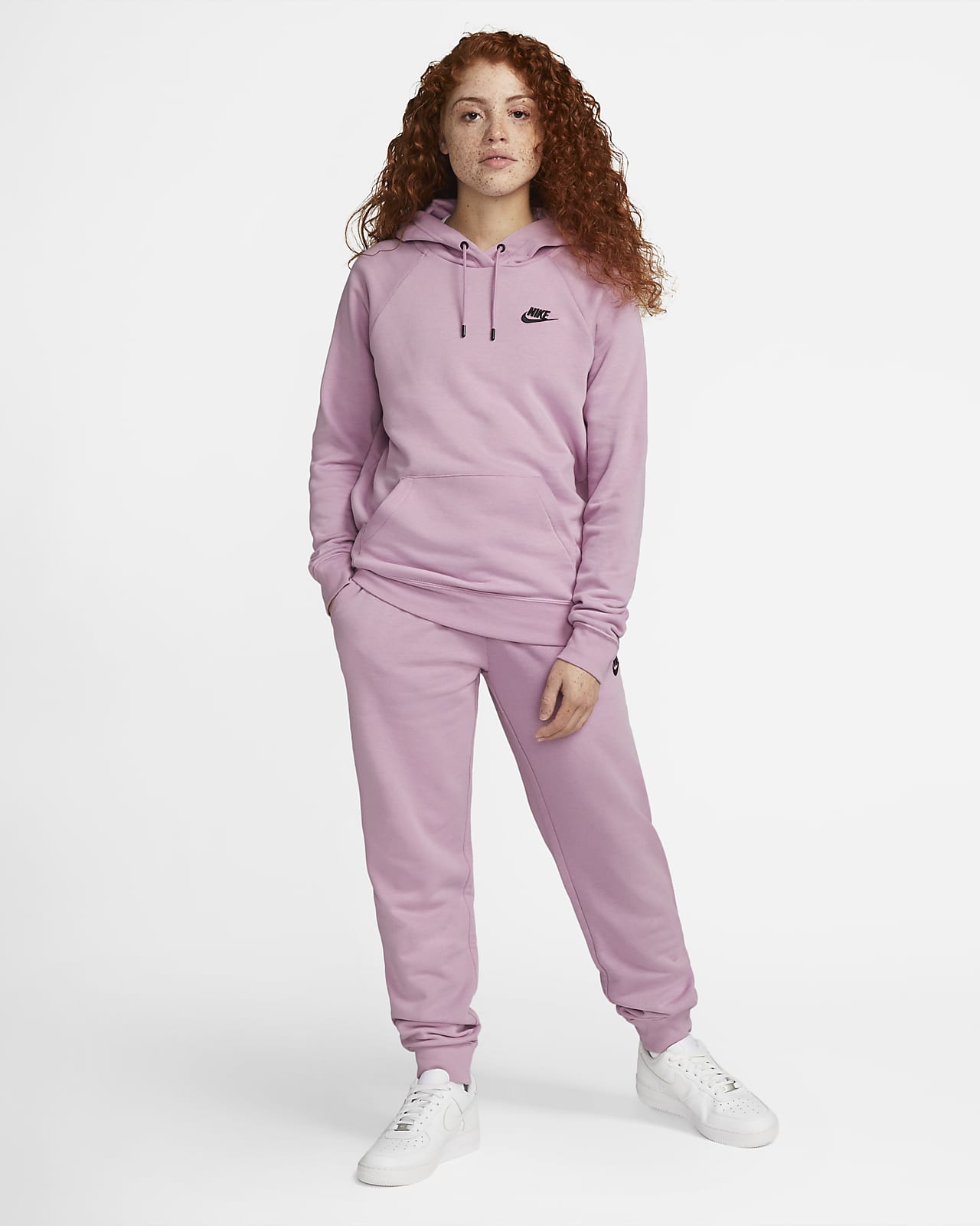 Nike Sportswear Essential Women's Fleece Pullover Hoodie. Nike IE