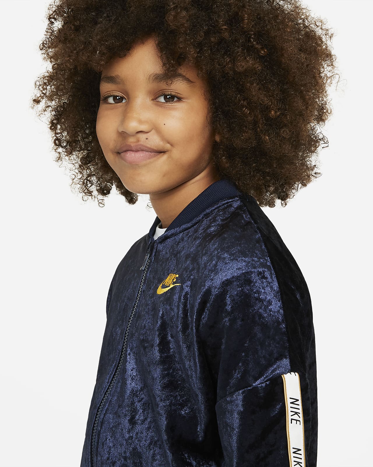 older girls nike tracksuit