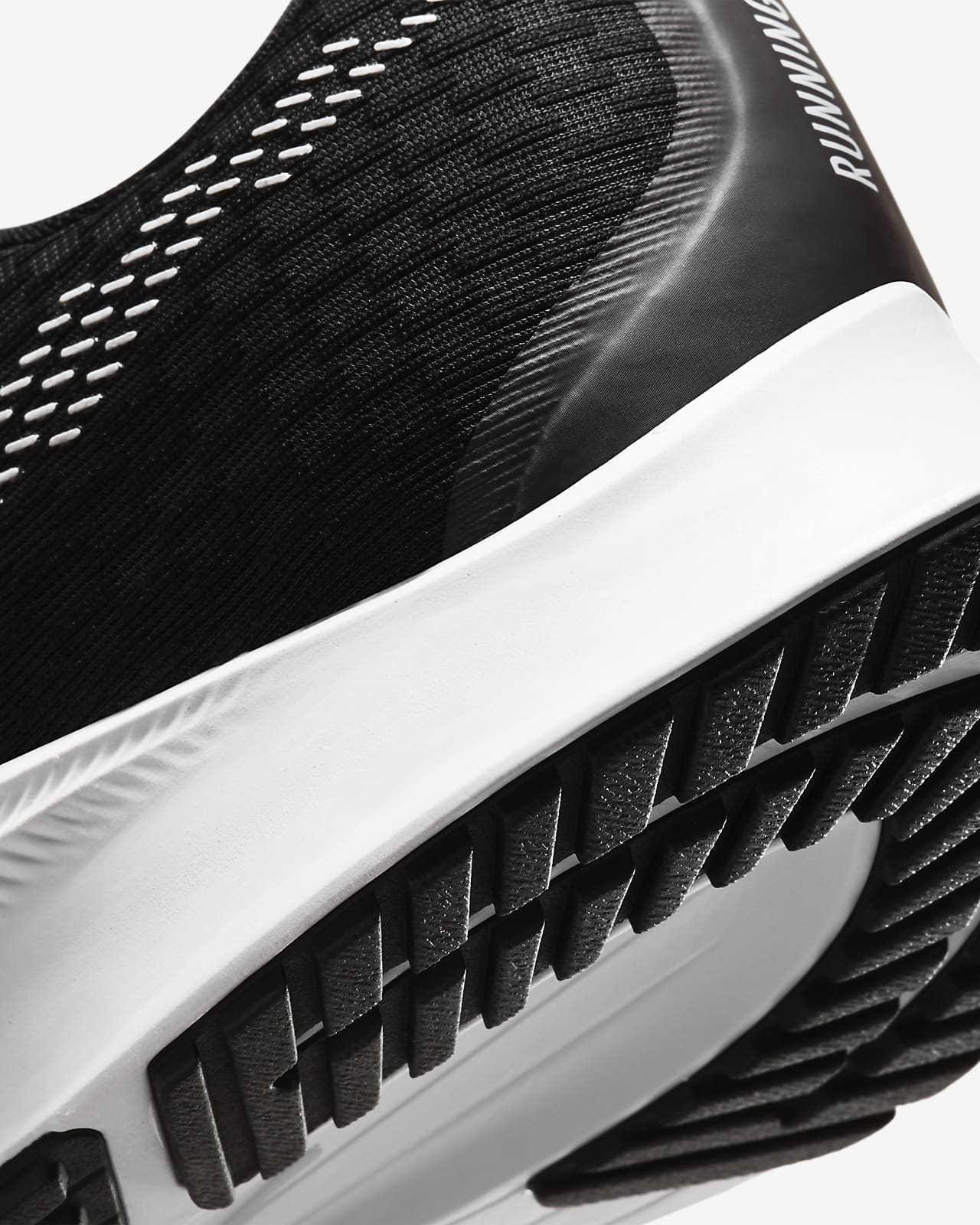 nike running zoom rival fly sneakers in white