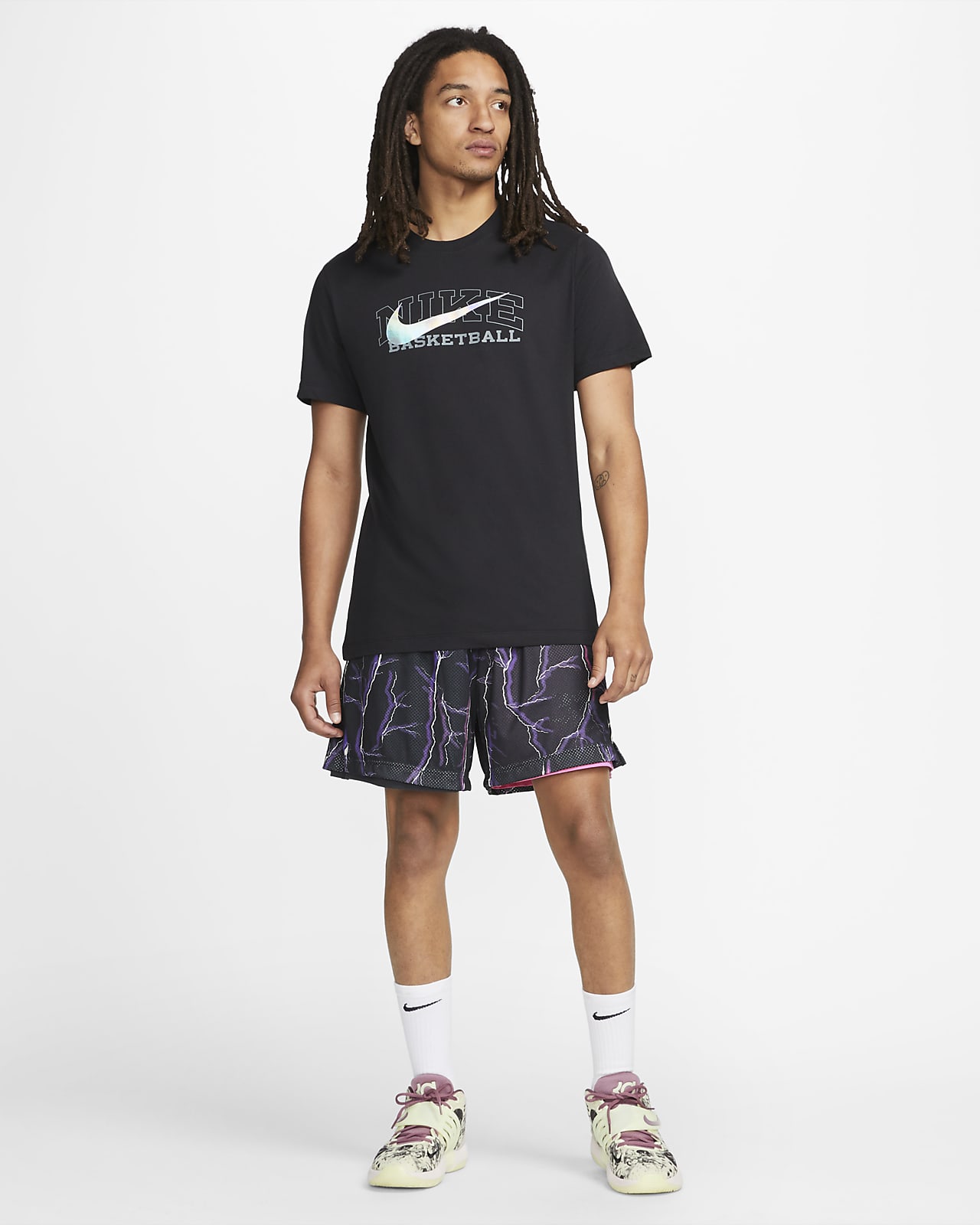 Nike Dri-FIT Short-Sleeve Basketball T-Shirt - FJ2334-010