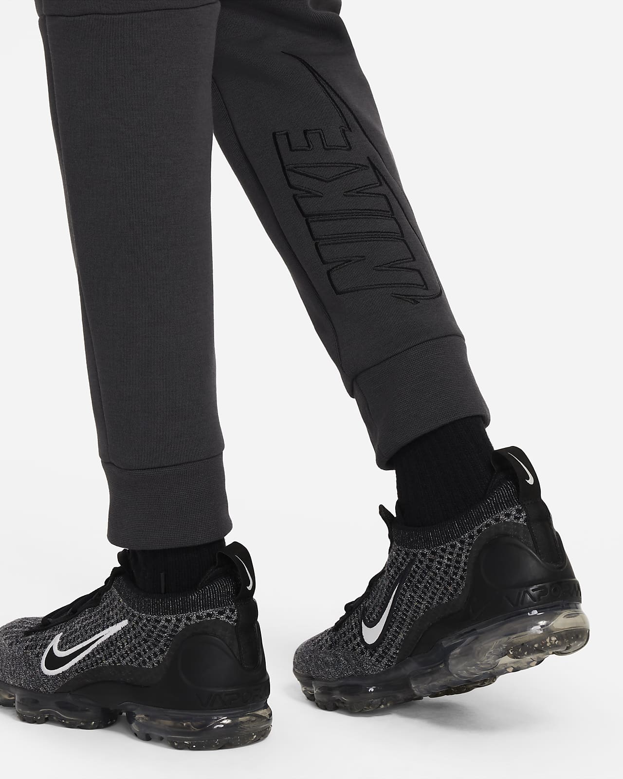Sportswear Big Kids' (Boys') Pants. Nike.com