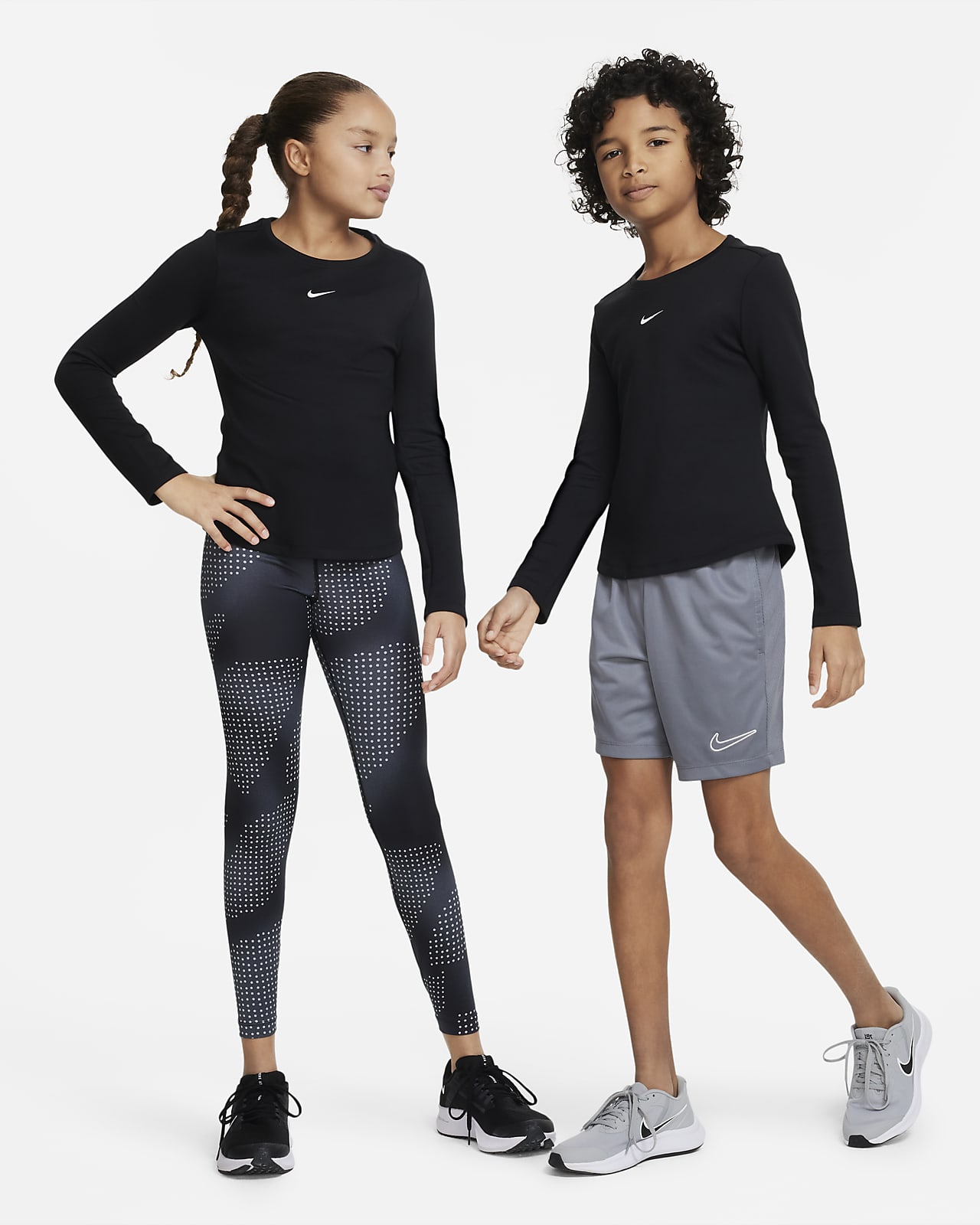 Langærmet Nike One Therma-FIT-træningstrøje til større børn. DK