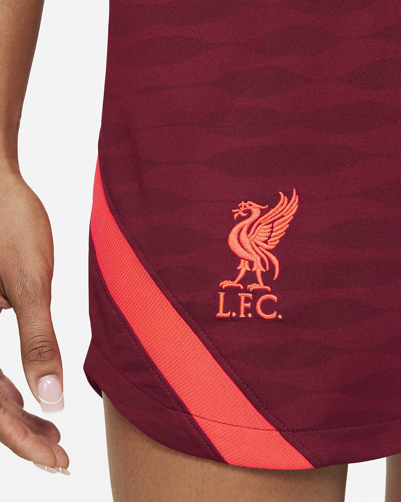 Liverpool F.C. Strike Women's Nike Dri-FIT Football Shorts. Nike GB