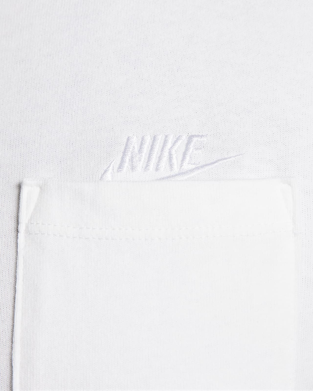 Camiseta negra unisex extragrande de Nike Premium Essentials