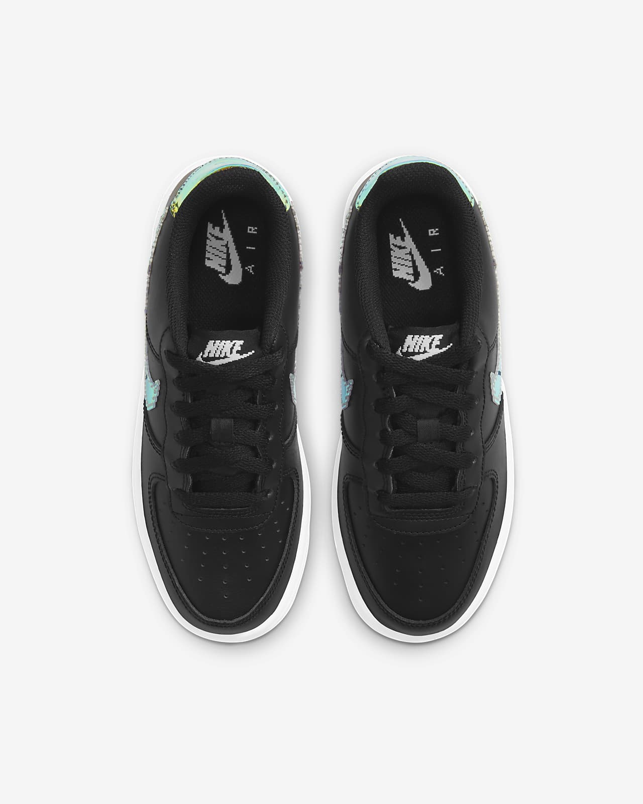 black nike air force 1 lv8