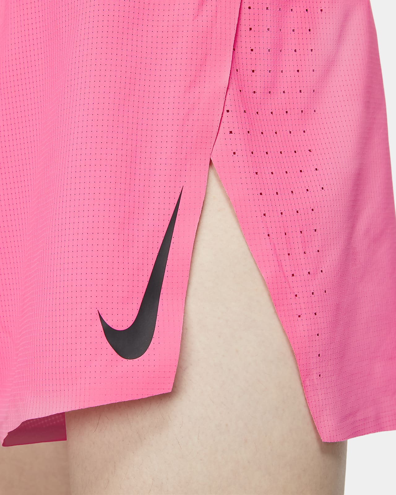 Nike AeroSwift Men's 4" (10cm approx.) Running Shorts. Nike SG