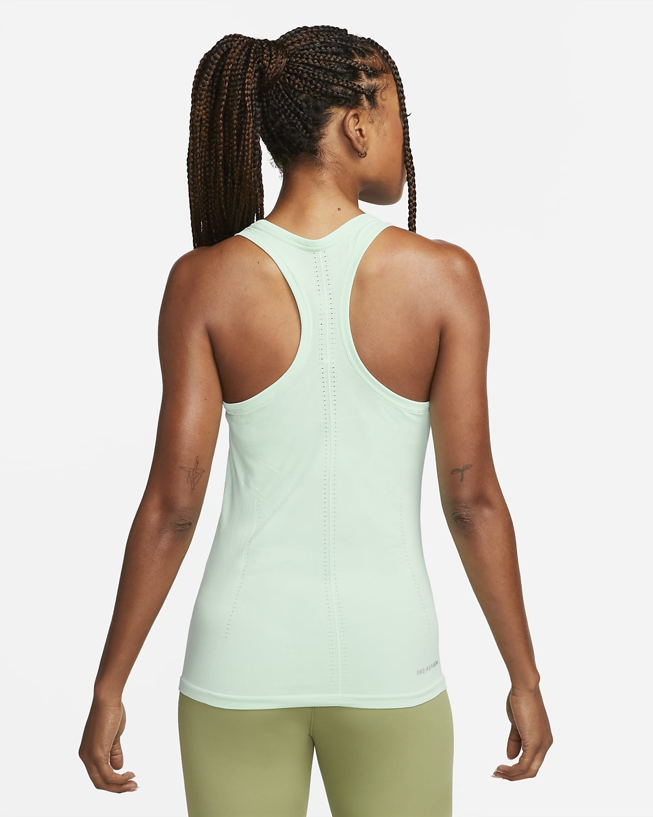 nike dri fit adv aura women's slim fit tank