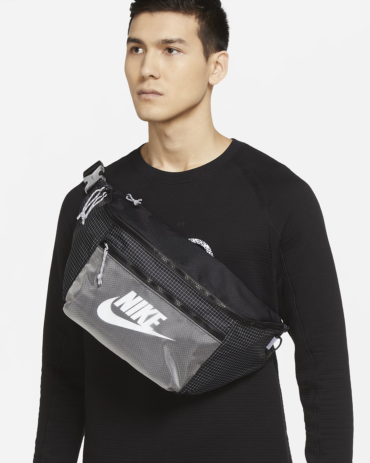 Nike Tech Hip Pack (10L). Nike ID
