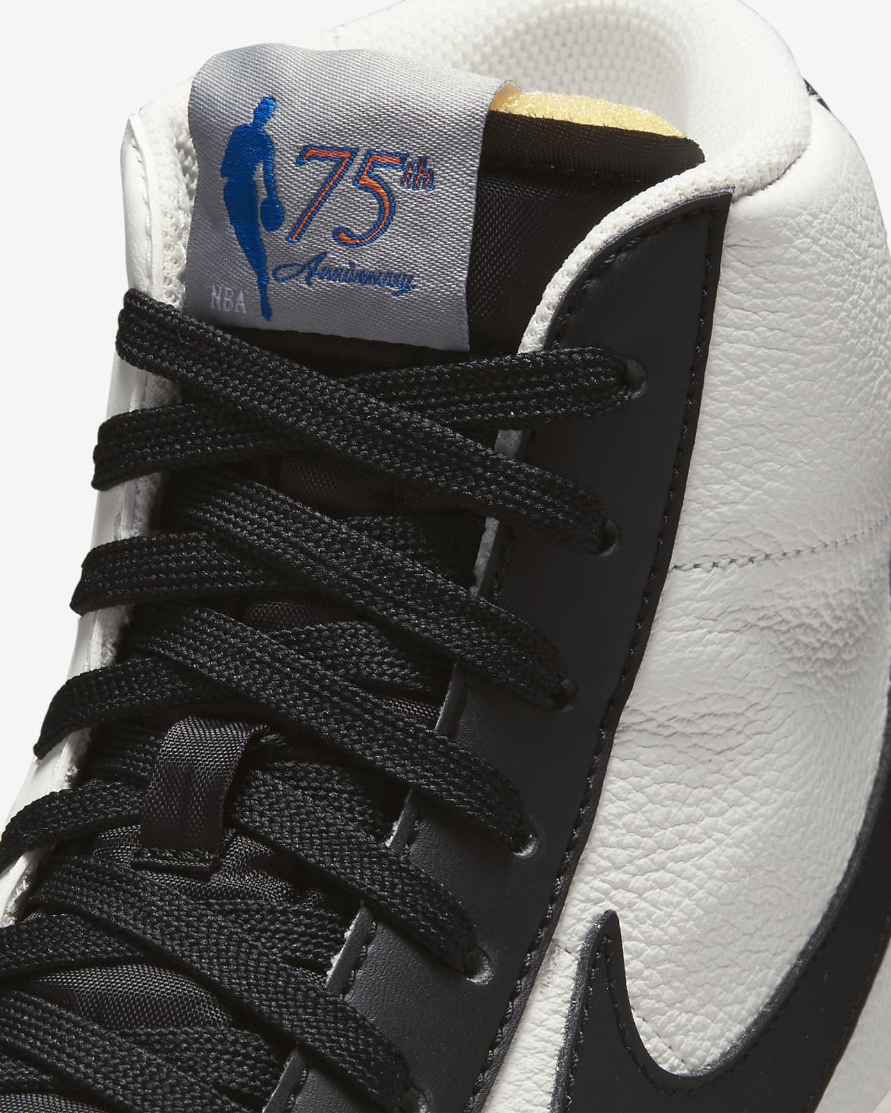 Nike Blazer Mid '77 EMB Men's Shoe. Nike LU