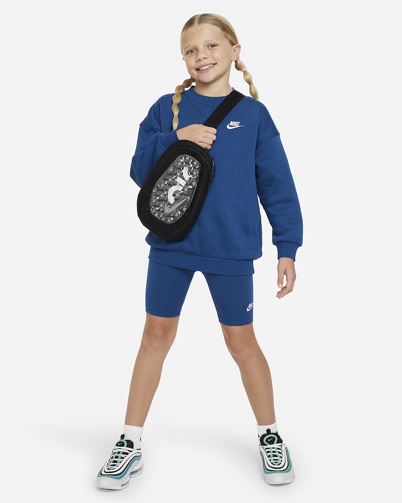 modells nike sweatsuit