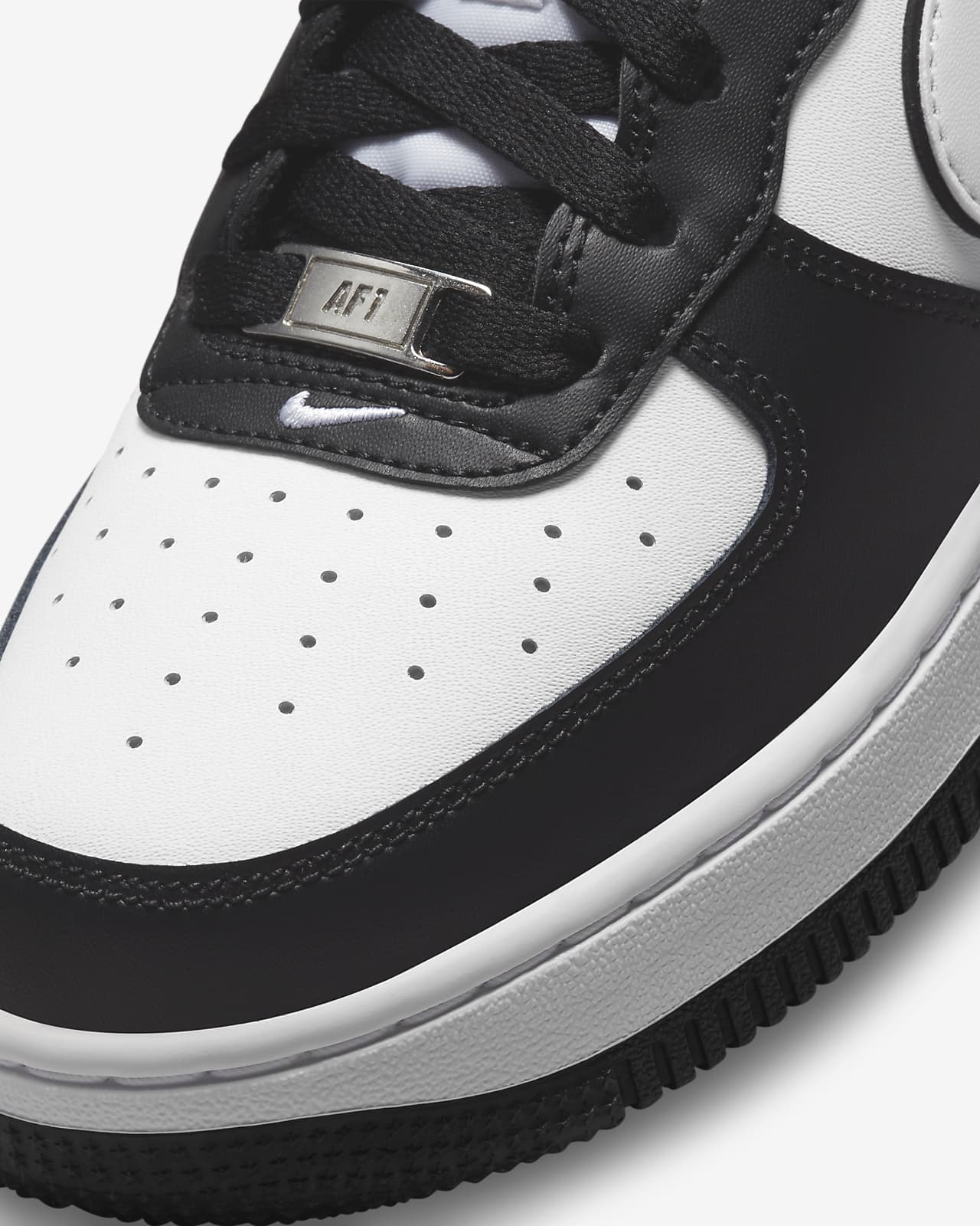 Nike Air Force 1 LV8 2 Black/White Grade School Kids' Shoes, Size: 7