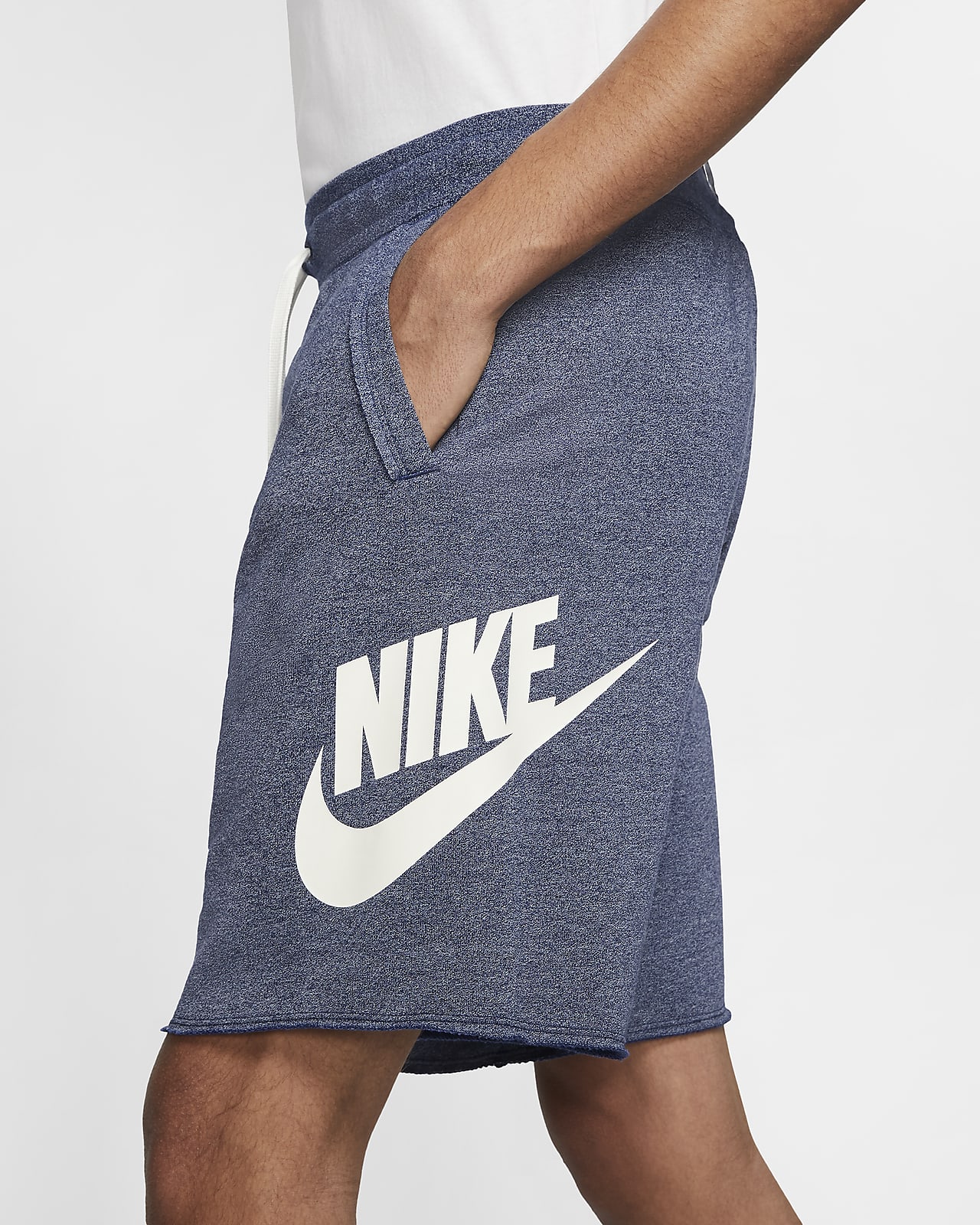 nike sportswear alumni shorts