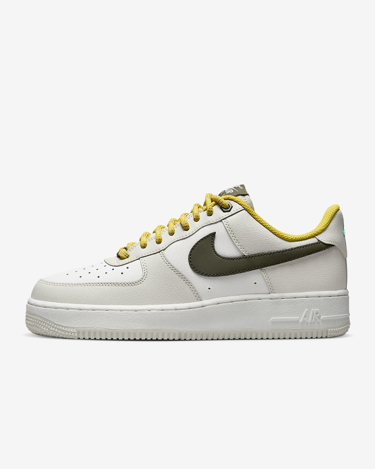 Nike Air Force 1 '07 Men's Shoes.