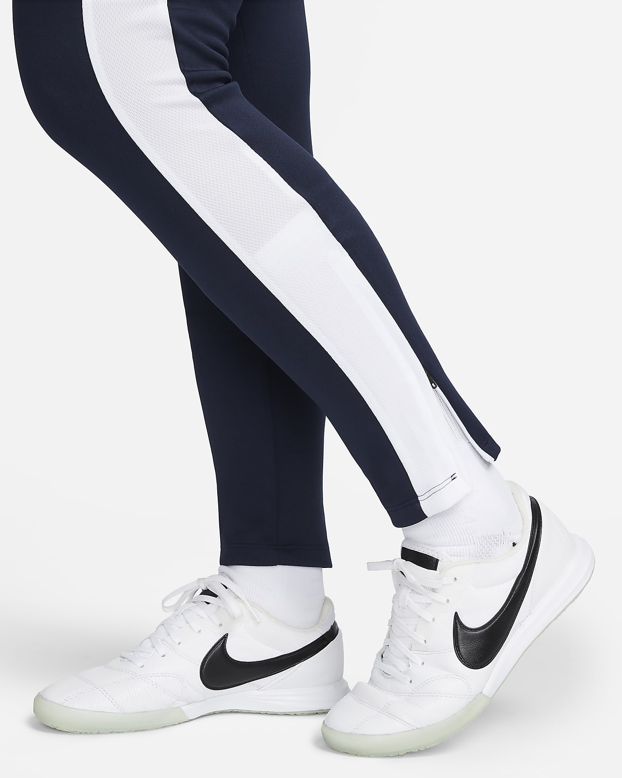 Femmes Trousers. Nike LU