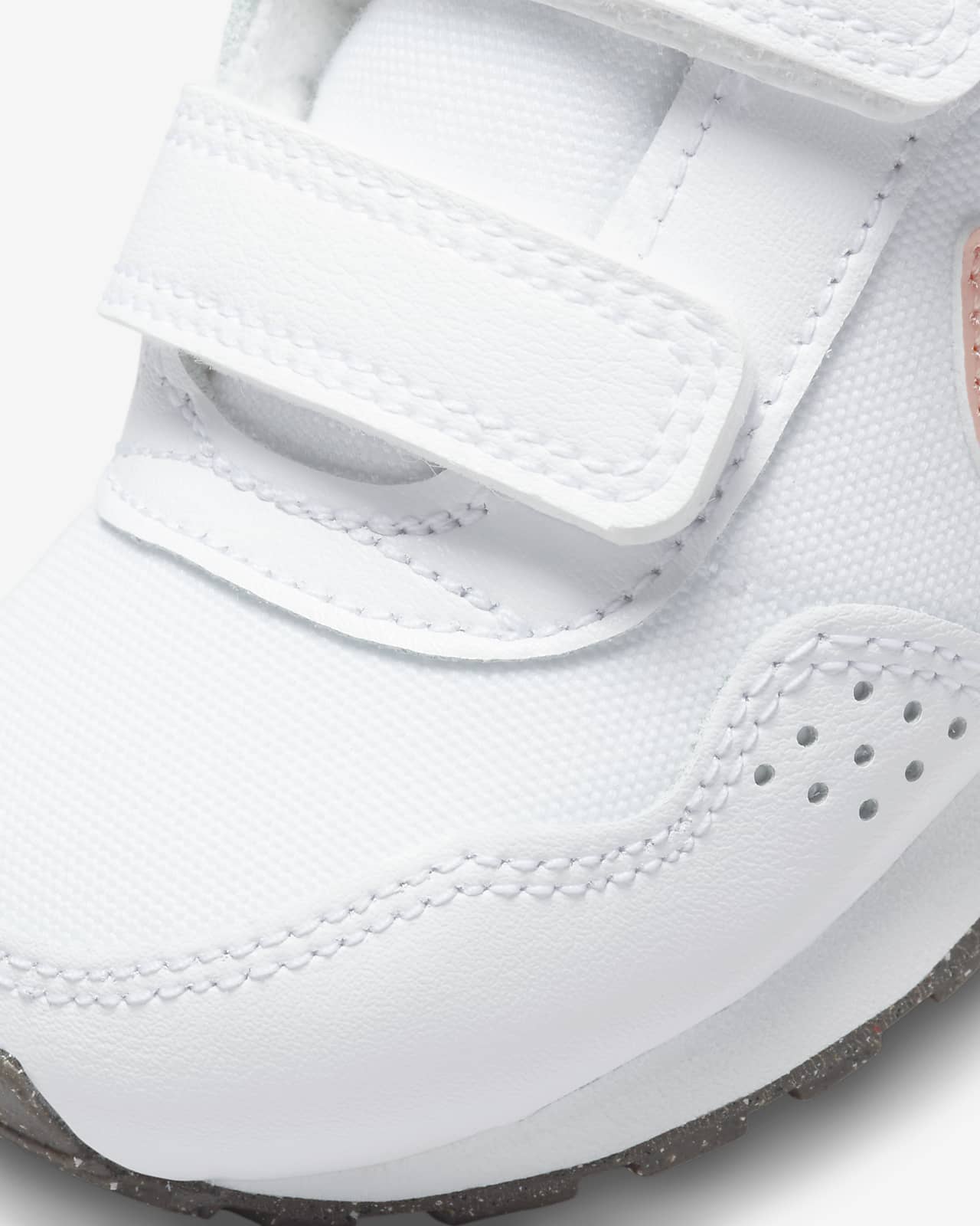 Calzado para bebé e infantil Nike MD Valiant SE. Nike MX