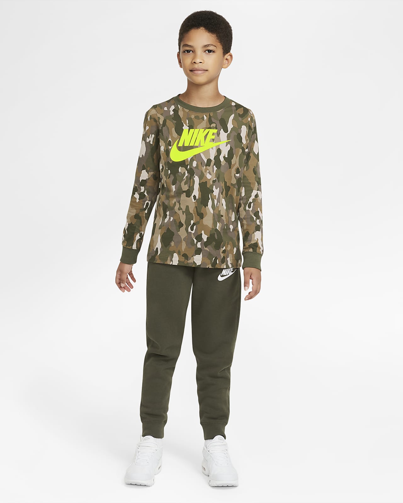 Nike Sportswear langermet T skjorte med trykk til store barn Nike Sportswear langermet T skjorte med trykk til store barn