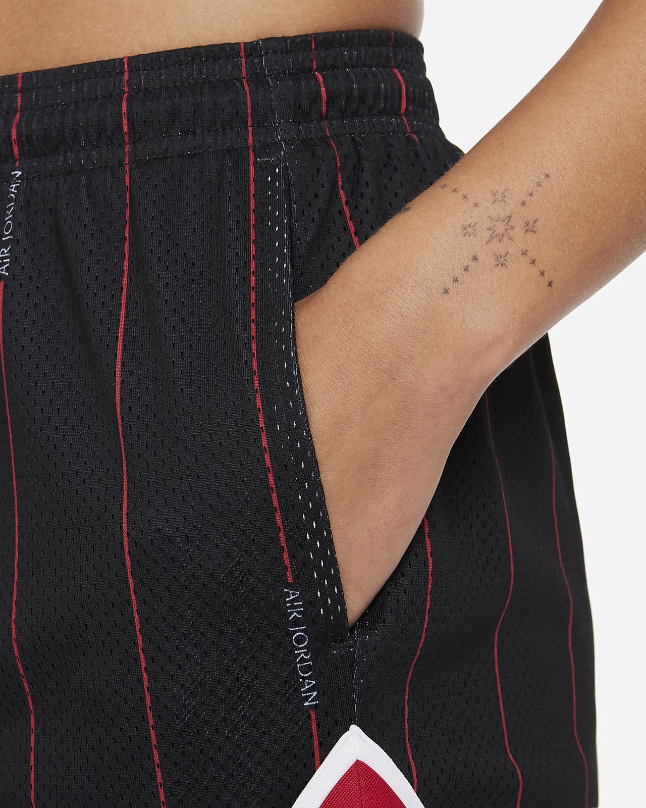 Jordan Women's Diamond Shorts. Nike ID