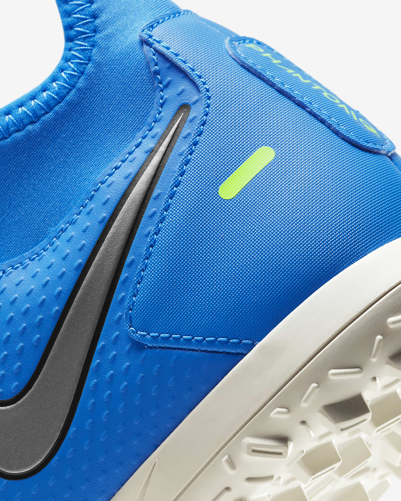 nike phantom synthetique