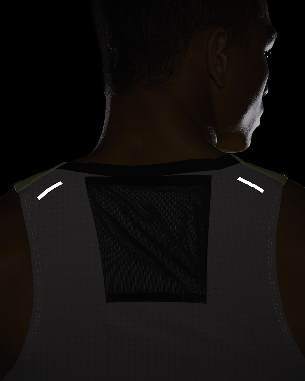 nike rise 365 trail tank