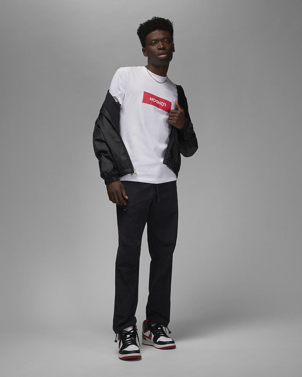 Jordan 'London' Stencil Men's T-Shirt. Nike BE