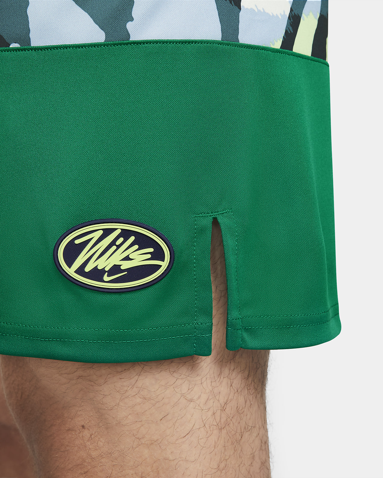 Nike DriFIT Sport Clash Men's Training Shorts. Nike NL