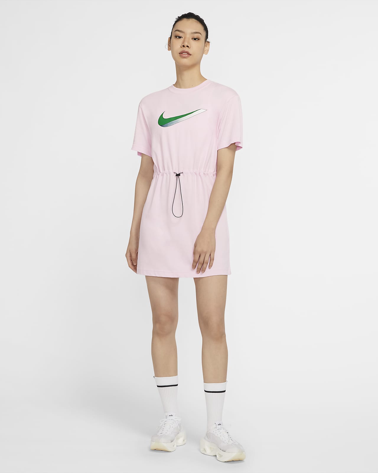 Short-Sleeve Dress. Nike JP