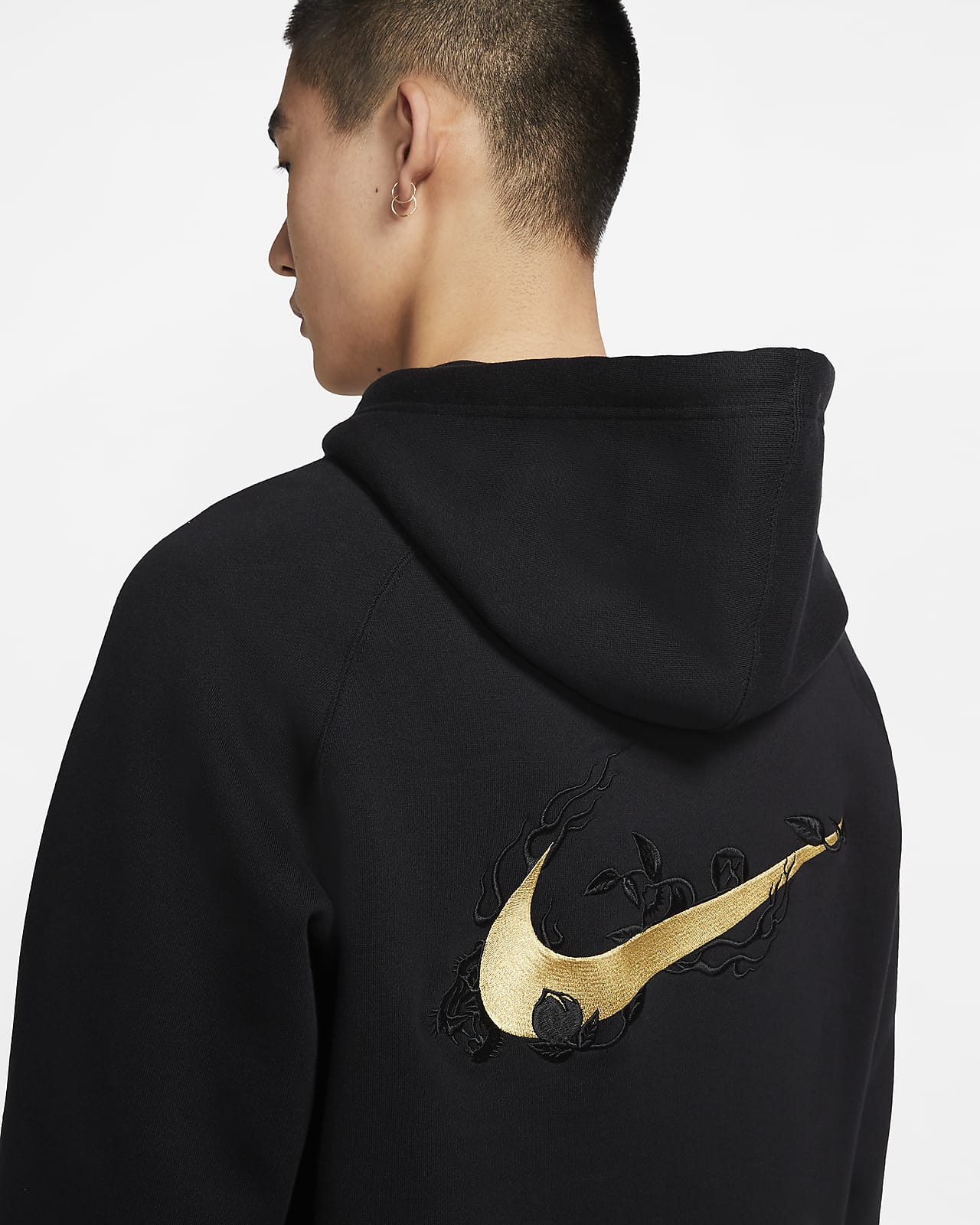 new nike pullover