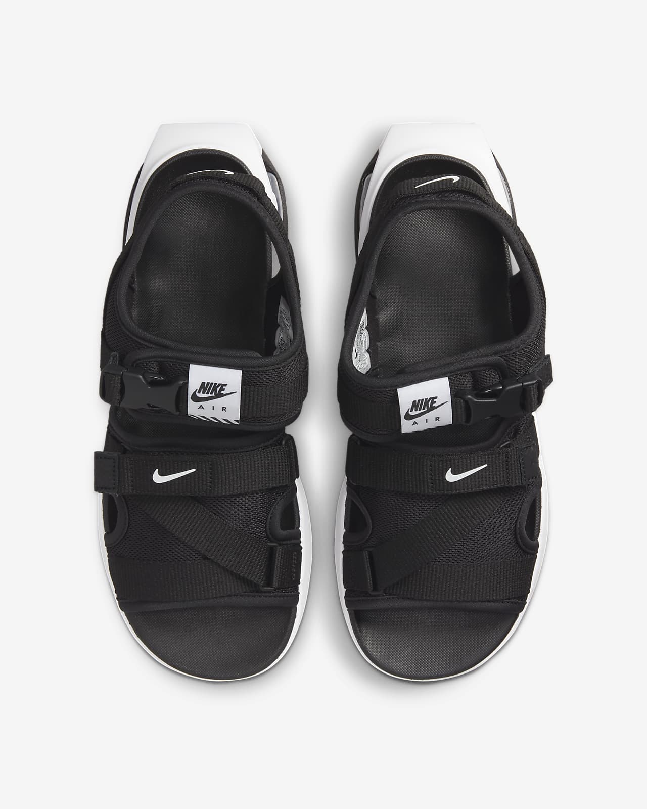 These Nike Sandals Are a Surprise Sneakerhead Favorite | GQ