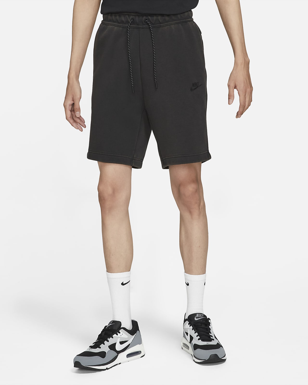 nike sportswear tech fleece shorts
