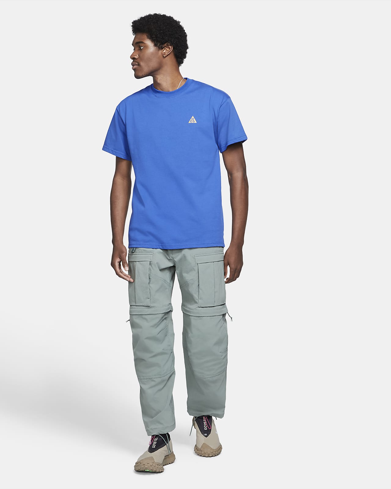 nike acg short sleeve shirt