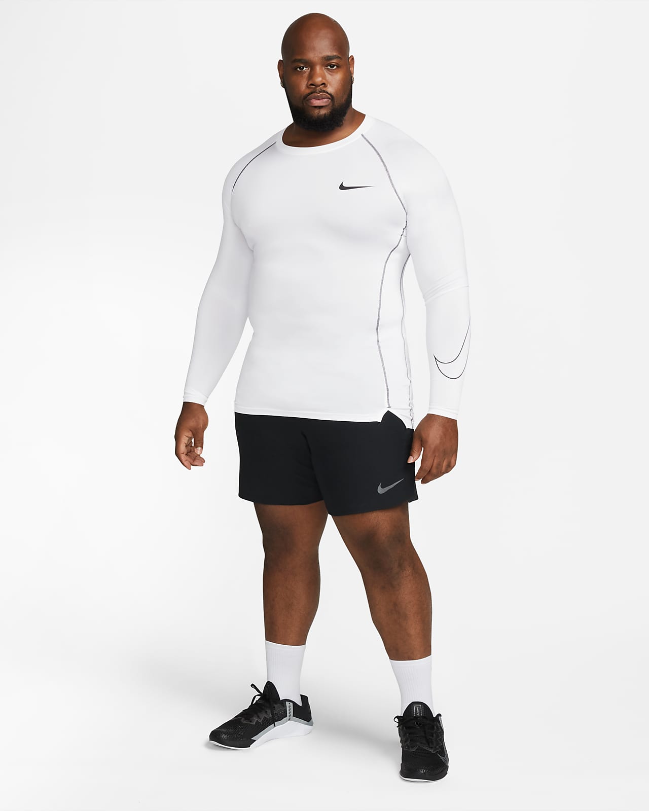 Nike Pro Dri-FIT Men's Tight-Fit Long-Sleeve Top. Nike SA