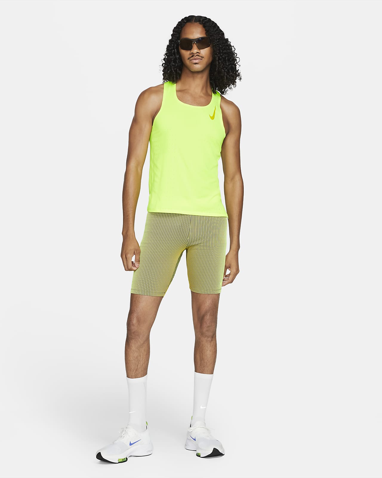 Nike AeroSwift Men's Running Singlet. Nike AE