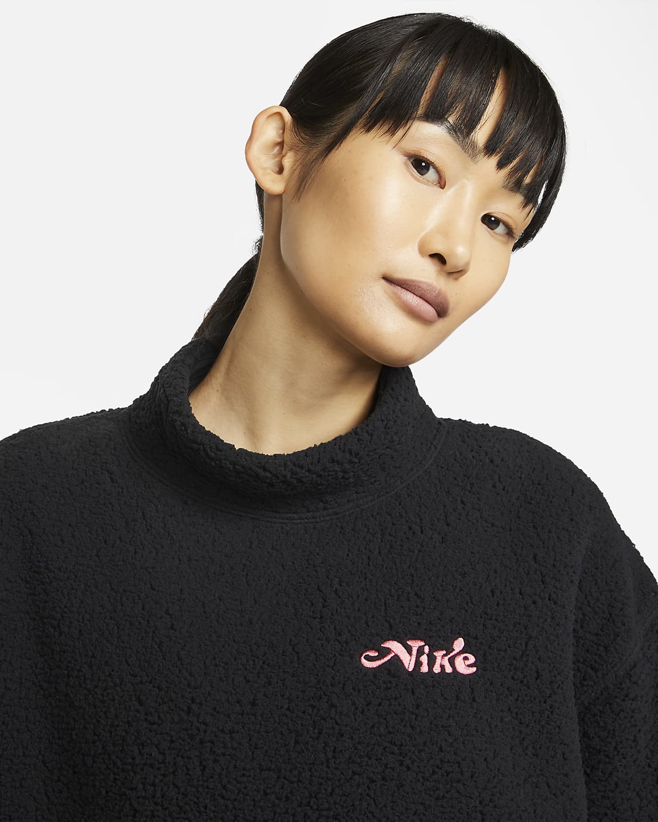 women's nike therma training crewneck sweatshirt